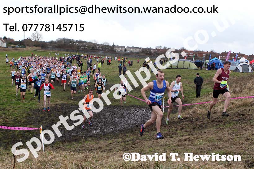 Senior mens start NEHL, Wrekenton. Photo: David T. Hewitson/Sports for All Pics